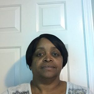 Meet your Posher, Earleen